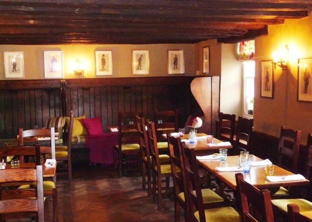 The George Inn Lower Brailes Dış mekan fotoğraf